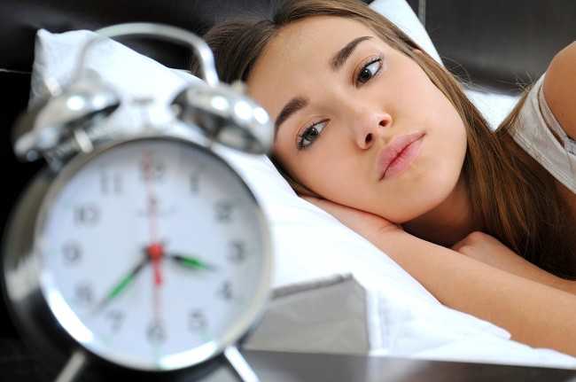 Uykusuzluğun Üstesinden Gelmek İçin Denemeniz Gereken 9 Yol