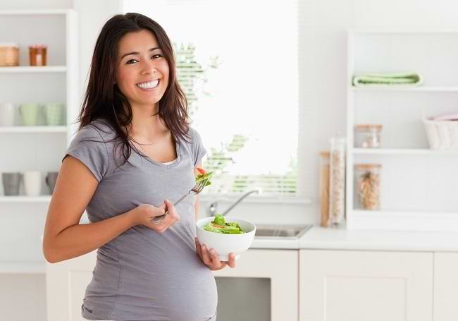 妊娠中の女性のための健康的な食事の選択肢を知る
