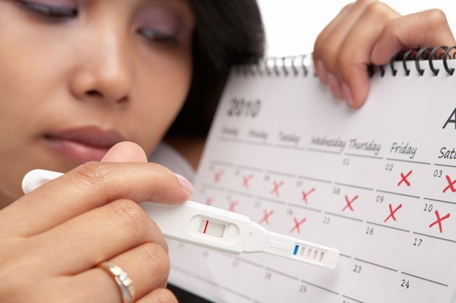 تأخر الدورة الشهرية ولكن نتيجة اختبار الحمل سلبية؟ هذا هو السبب المحتمل