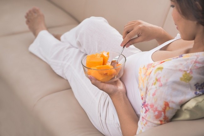 7 jenis buah yang baik untuk wanita hamil